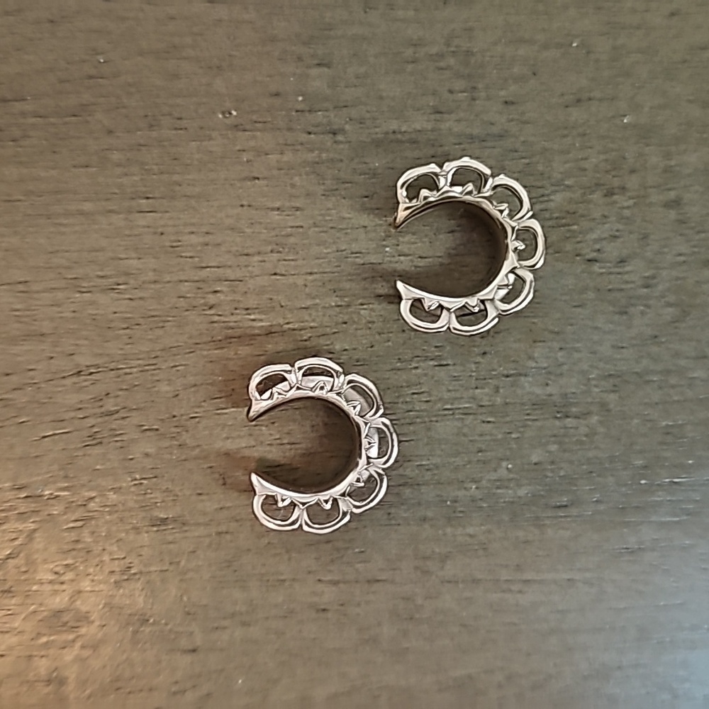 16mm 5/8 gauges saddles plugs
